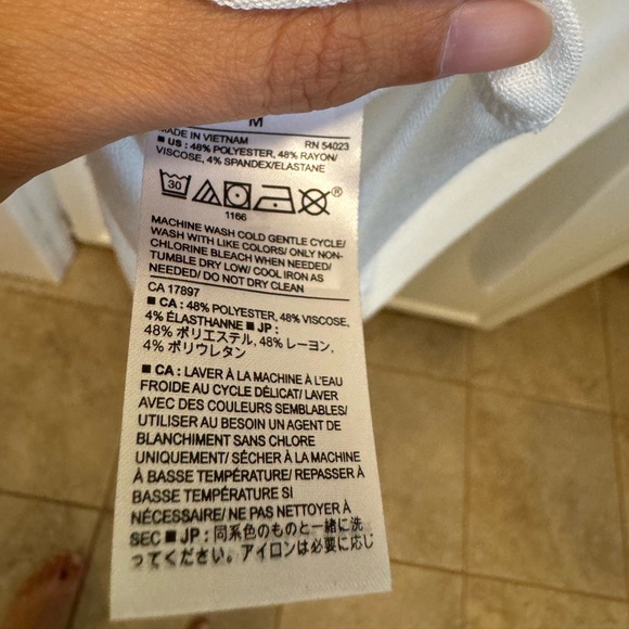 Banana Republic light turtleneck - Picture 4 of 4